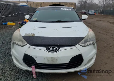 2013 Hyundai Veloster z USA, uszkodzony, nr VIN KMHTC6ADXDU094116